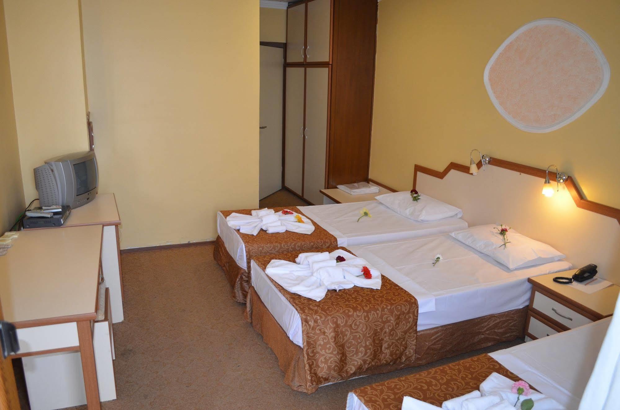 Ayvalik Palas Hotel Luaran gambar